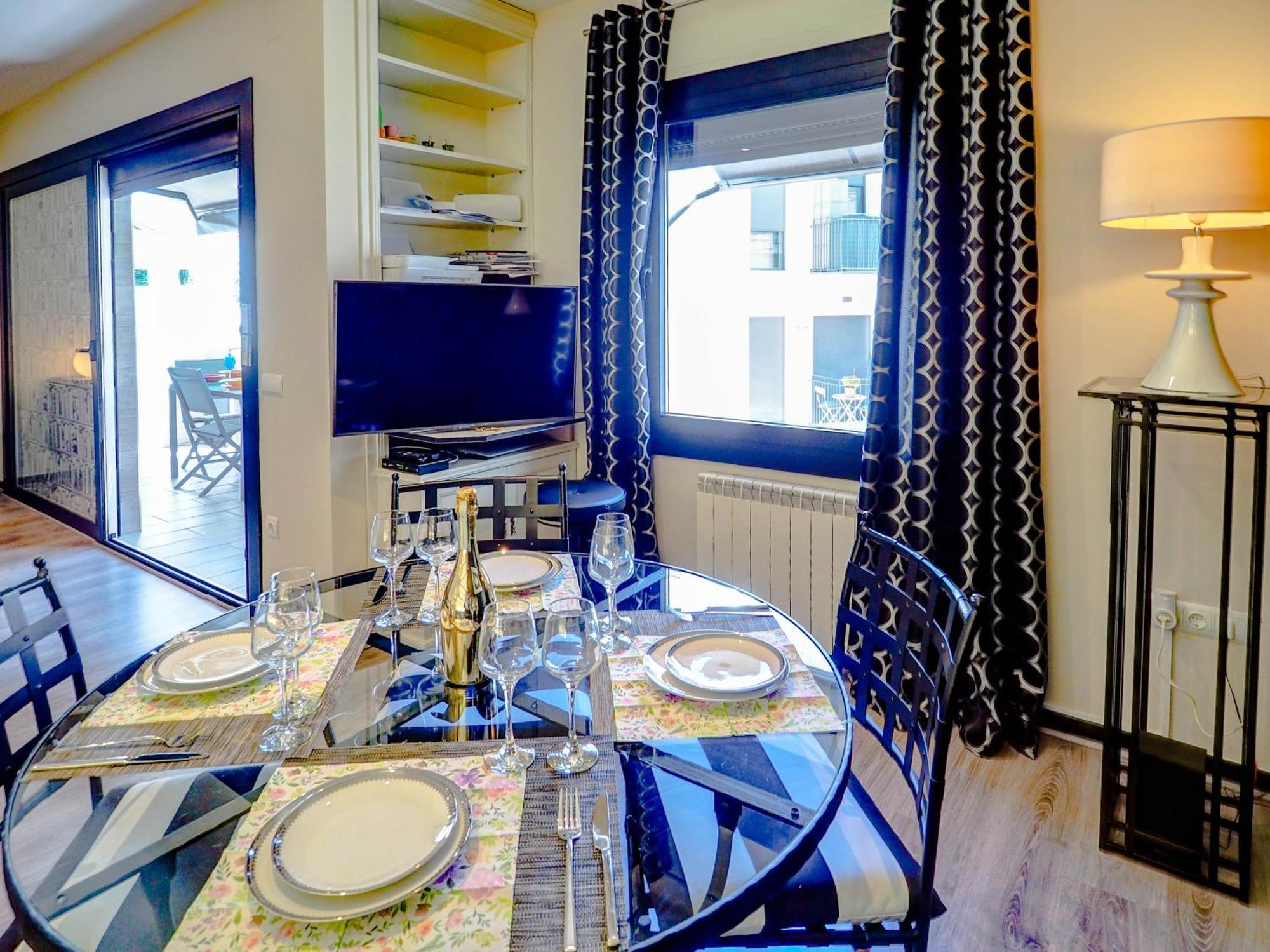 Flamingo Apartment By Hello Homes Sitges Eksteriør billede